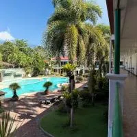 Dottie's Place Hotel & Restaurant, hotel v destinaci Butuan