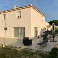 Maison Castellet, idéale famille, 12 min Sanary, hotel di Le Castellet