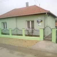 KOÓS VENDÉGHÁZ, khách sạn ở Uppony