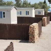 Zielo Mobil Home, hotel en Tirig