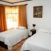 Hotel Sun Sun Lodge โรงแรมในHorquetas