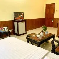 Hung Vuong Hotel, khách sạn ở Bến Tre
