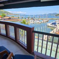 SUPER FLAT 180 graus em Angra dos Reis , Frente Mar na Marina Piratas com estacionamento gratuito, hotel i Angra dos Reis
