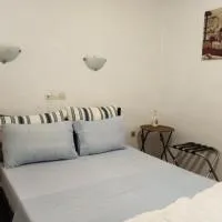 Nikos Rooms pansion, hotel en Loutra Edipsou