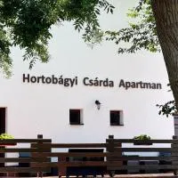 Hortobágyi Csárda Apartman: Hortobágy şehrinde bir otel