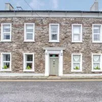 Abbey View Apartment in the heart of Youghal, Hotel in Youghal