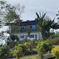 Helens Mountain Resort, hotel v mestu Binungan