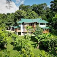 Coral Tree Lodge Tena, hotel u gradu 'Tena'