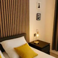 Chambres cosy proche cnpe Bugey - via rhona, hotel a Chavanoz