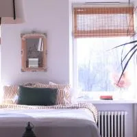 Sielukas asunto funkistalossa, hotel a Karkkila