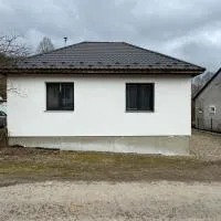 Pod Kyčarou, hotel di Čabalovce