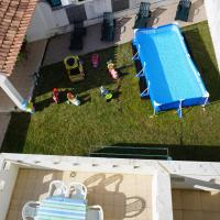 Merci Beach House, Hotel in Carvoeira
