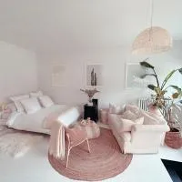 Cozy Coach House, hotel u gradu Kičener