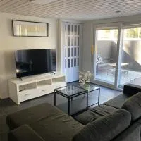 Spacious luxury home, hotel v destinaci Hämeenlinna