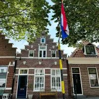 Beautiful entire house in the center, hotel di Medemblik