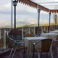 El Mesón de Despeñaperros, hotel Santa Elenában