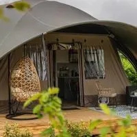 Glampinglodge luxe voor 4 pers met privé hottub, hotell sihtkohas Meerssen