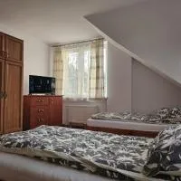 Swiss Hostel, hotel i Lubenia