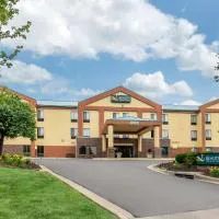 Quality Inn & Suites Lenexa Kansas City, ξενοδοχείο σε Lenexa