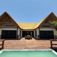 Bubezi Villas, hotel poblíž Jeki Airstrip - JEK, Mushongentende