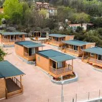Domvs Glamp, ξενοδοχείο στο Μπαβένο