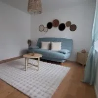 appartement Le bohème – hotel w mieście Fère-en-Tardenois