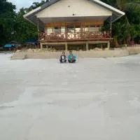 Yohana Cottage: Tual şehrinde bir otel