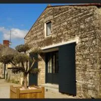 La grange des Arondes, hotell sihtkohas Les Magnils-Reigniers