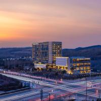 Doubletree By Hilton Yanji, hotel blizu aerodroma Međunarodni aerodrom Yanji Chaoyangchuan - YNJ, Janđi
