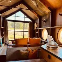 B Farm, hotel di Bobs Farm