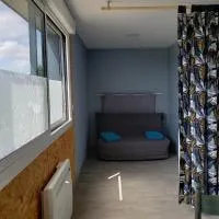 Independent room, hotelli kohteessa La Pellerine