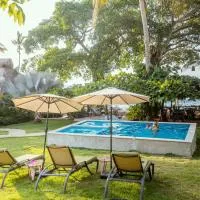 Amaca Beach Retreat - Puerto Vallarta South Shore, hotelli kohteessa Quimixto