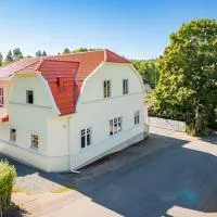 Lillberget Rymligt och modernt boende med utsikt över Tabergsberget, hotel sa Jönköping