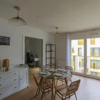 Cozy 60 m on the outskirts of Paris, hotel v mestu Gentilly