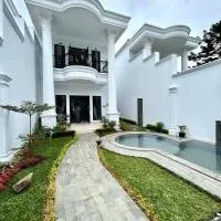 Classic Resort Puncak, hotel en Campaka