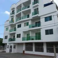 Bonito apartamento en Cartagena con garaje gratuito, hotelli kohteessa Cartagena de Indias
