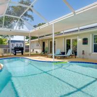 5 Mi to Beach Retreat with Pool in Merritt Island, khách sạn gần Merritt Island - COI, Merritt Island