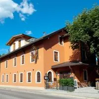 Landgasthof zum Erdinger Weissbräu โรงแรมในโรเซินไฮม์