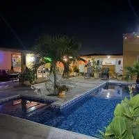 Hôtel Colibri Lac Rose โรงแรมในNiaga