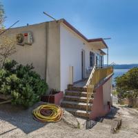 Apartments with parking space Brela, Makarska - 22678, hotel in Brela