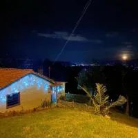Casa campestre villa de los santos, hotel a Paipa