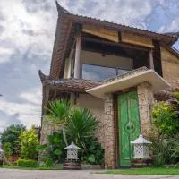 Villa Sari Bumi Menjangan, hotel i Banyuwedang