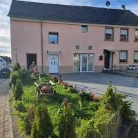 Casa Ana-Maria، فندق في Waldweiler