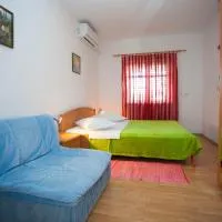 Studio Apartment Mrnjica, hotel v destinaci Brela