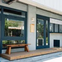 NOVELS Hostel and cafe bar and Books, hotel a Komoro