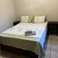 AS contractors accommodation, hotel em Bronkhorstspruit