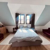 Sweet Leon - grande chambre baignoire vue mer, hotel i Le Conquet