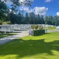 Faskally Woods Holiday Park, готель у місті Пітлохрі