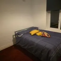 Square, easy access, hotel em Parkstone