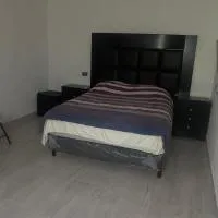 Depto 2 Planta alta, tranquilo: Zaragoza şehrinde bir otel